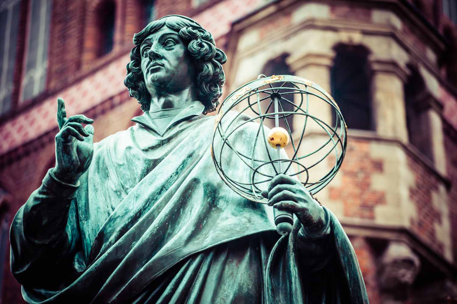 Statue of Nicolaus Copernicus Torun